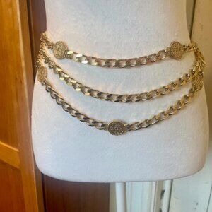 1980s ACCESSOCRAFT NYC Chunky Gold-tone Link Chain Necklace/Belt W Coin Medallio